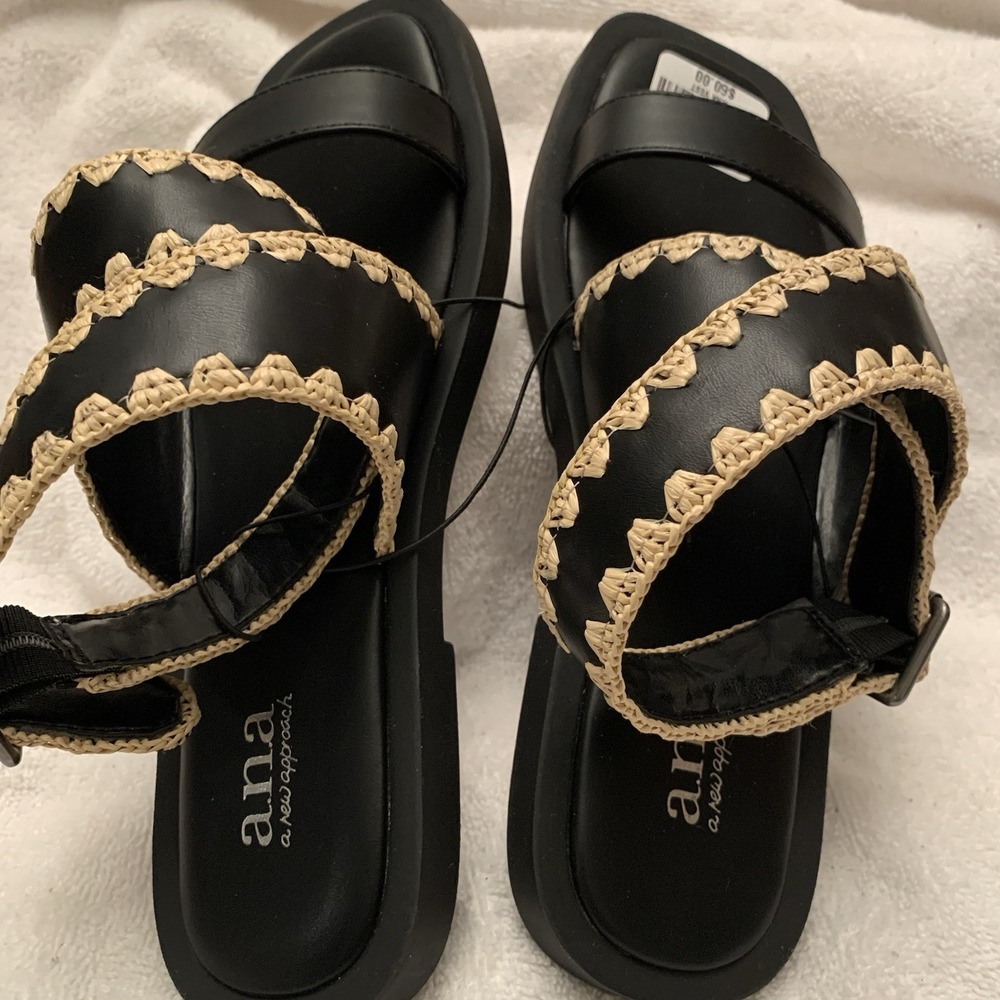 a.n.a.‎ black and tan sandal 7M brand new
